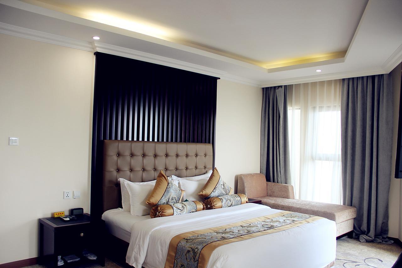 Bintumani Hotel Φρίταουν Δωμάτιο φωτογραφία