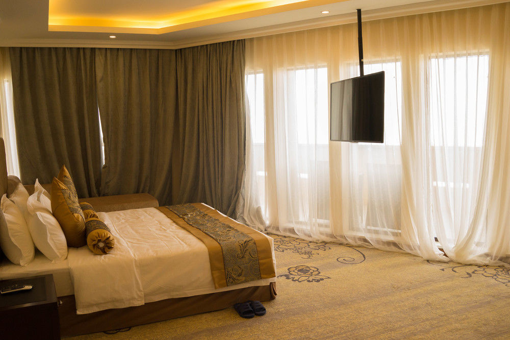 Bintumani Hotel Φρίταουν Εξωτερικό φωτογραφία