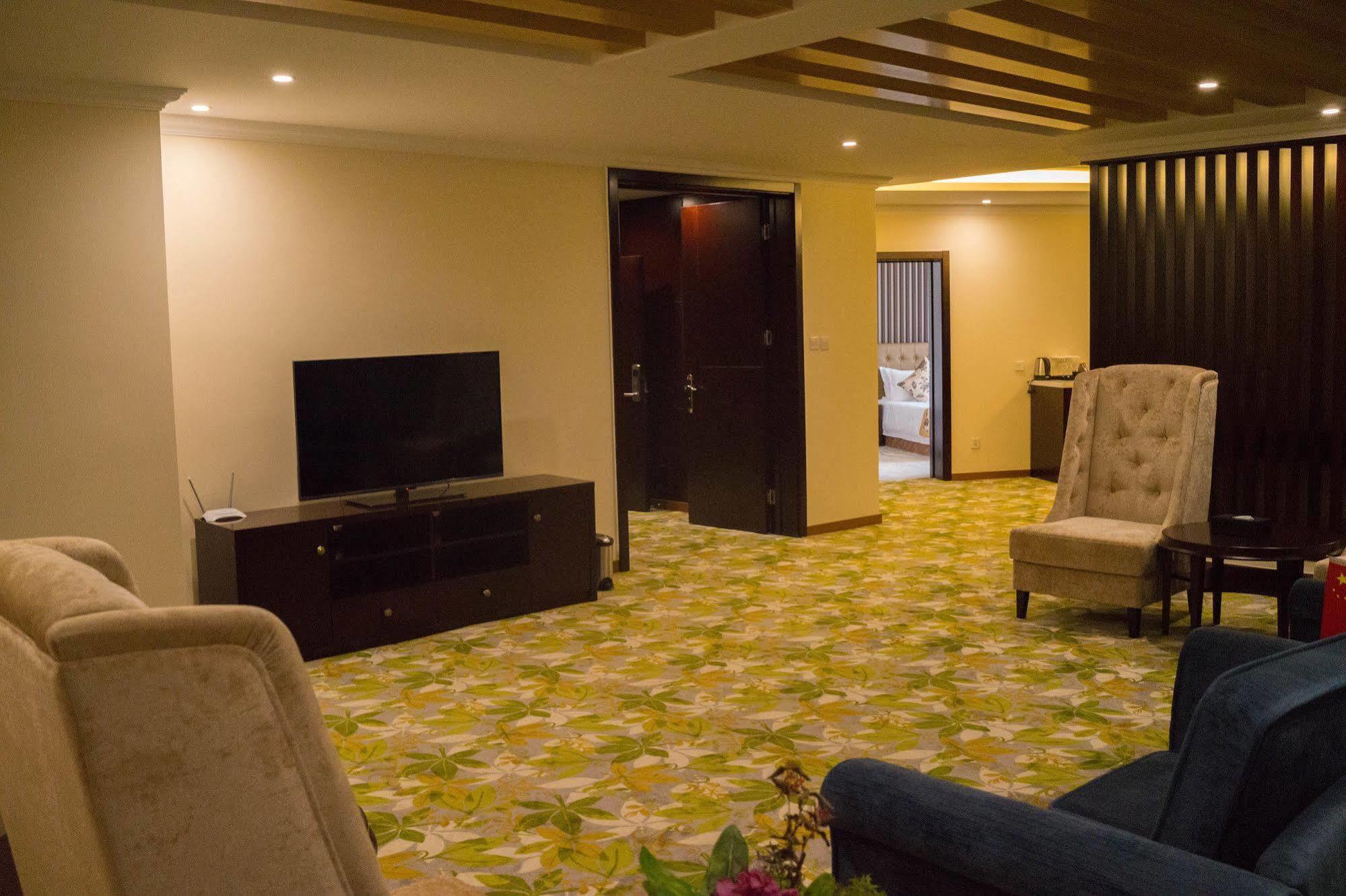 Bintumani Hotel Φρίταουν Εξωτερικό φωτογραφία