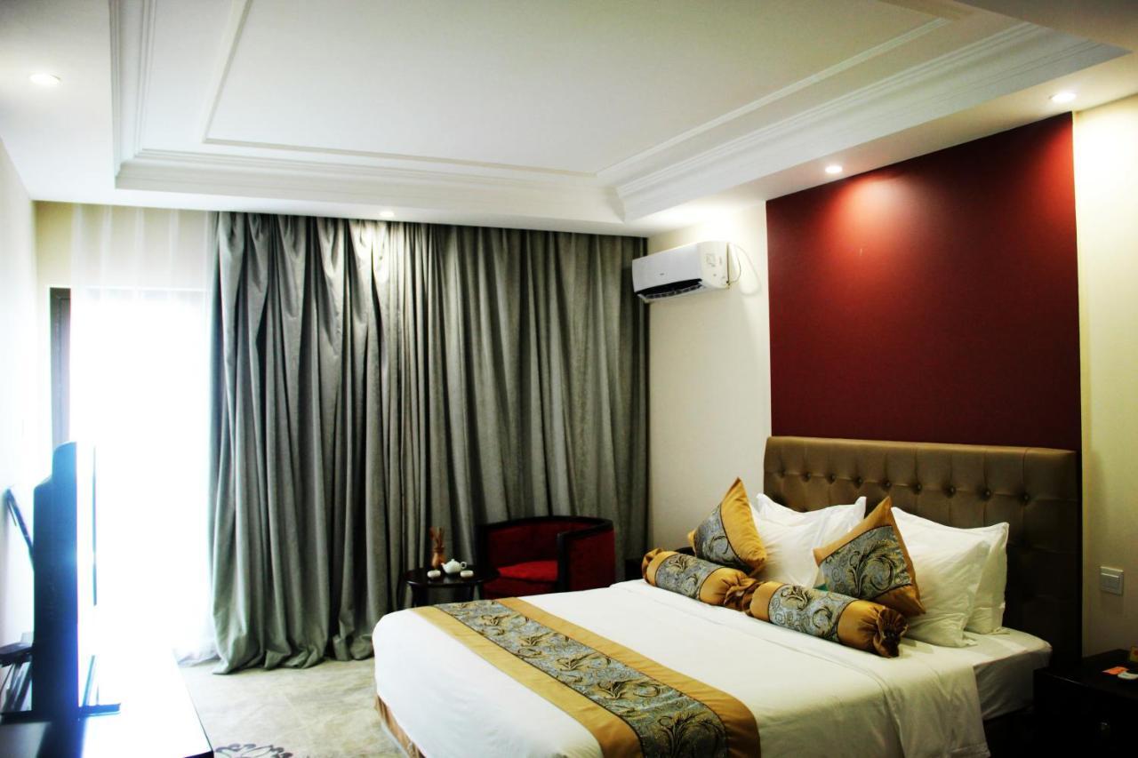 Bintumani Hotel Φρίταουν Δωμάτιο φωτογραφία
